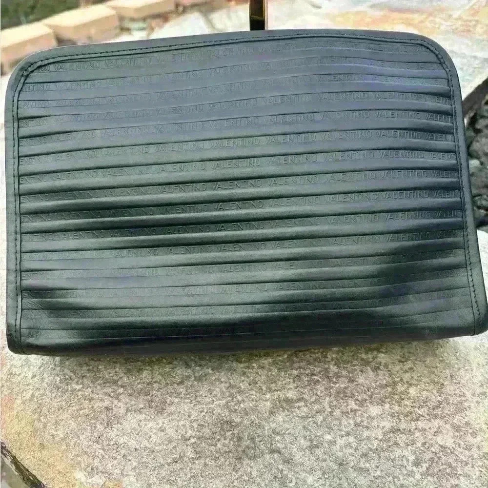 Mario Valentino V Clutch - Picture 7 of 11